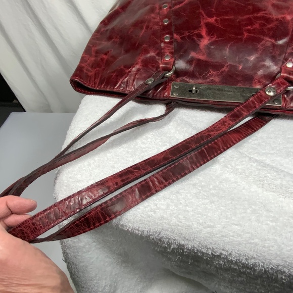 NWOT - Patricia Nash Benvenuto Berry Red Tote - Picture 9 of 15